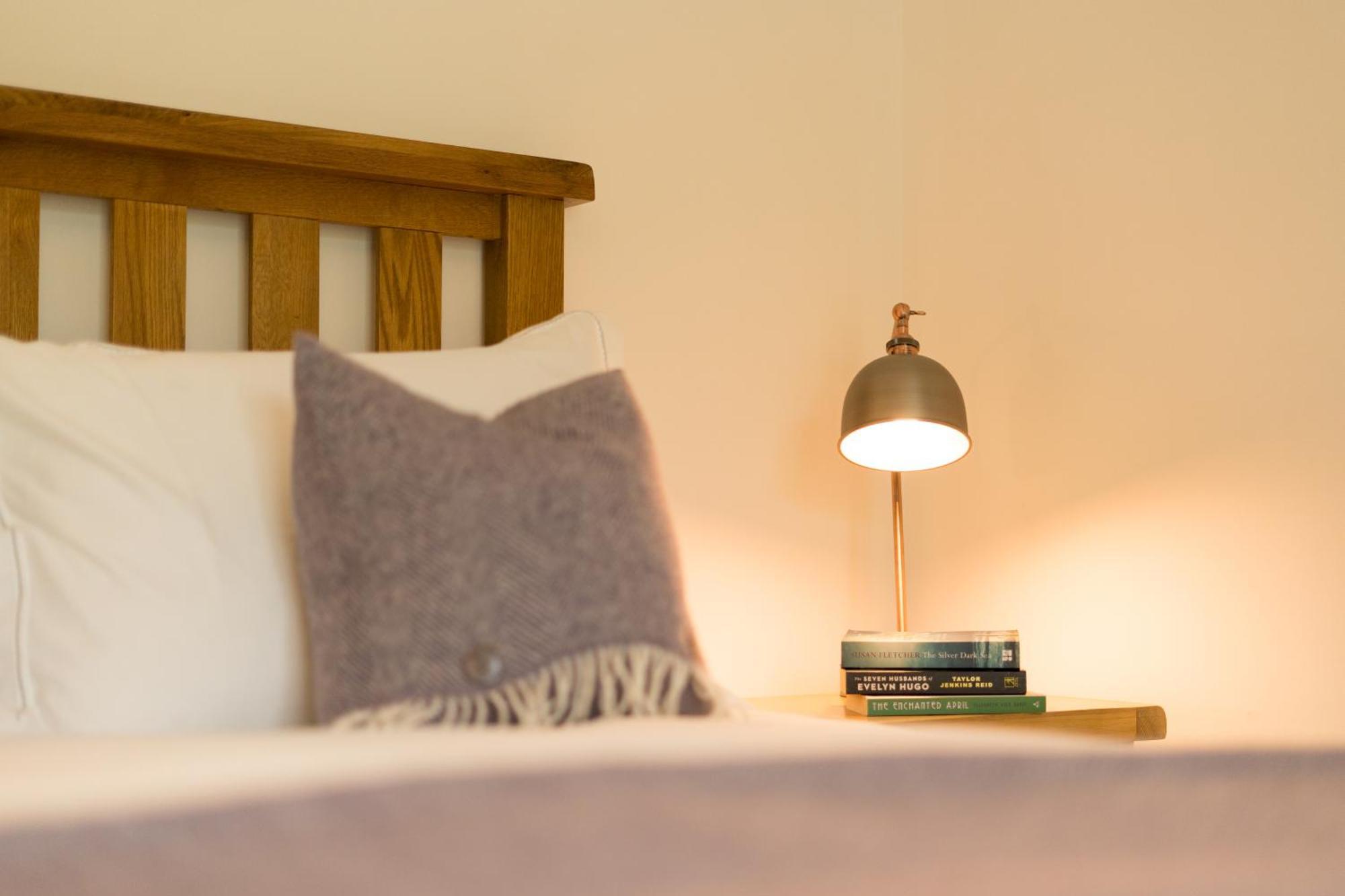 The Heronry Hideaway With Luxury Hot Tub