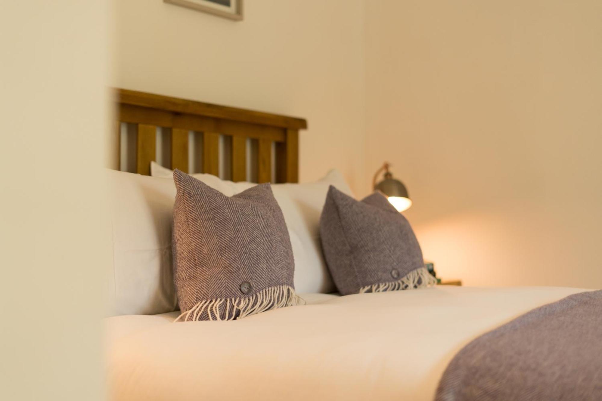 The Heronry Hideaway With Luxury Hot Tub Villa