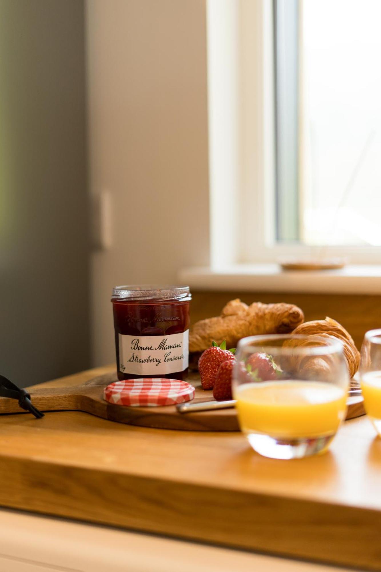 The Heronry Hideaway With Luxury Hot Tub *