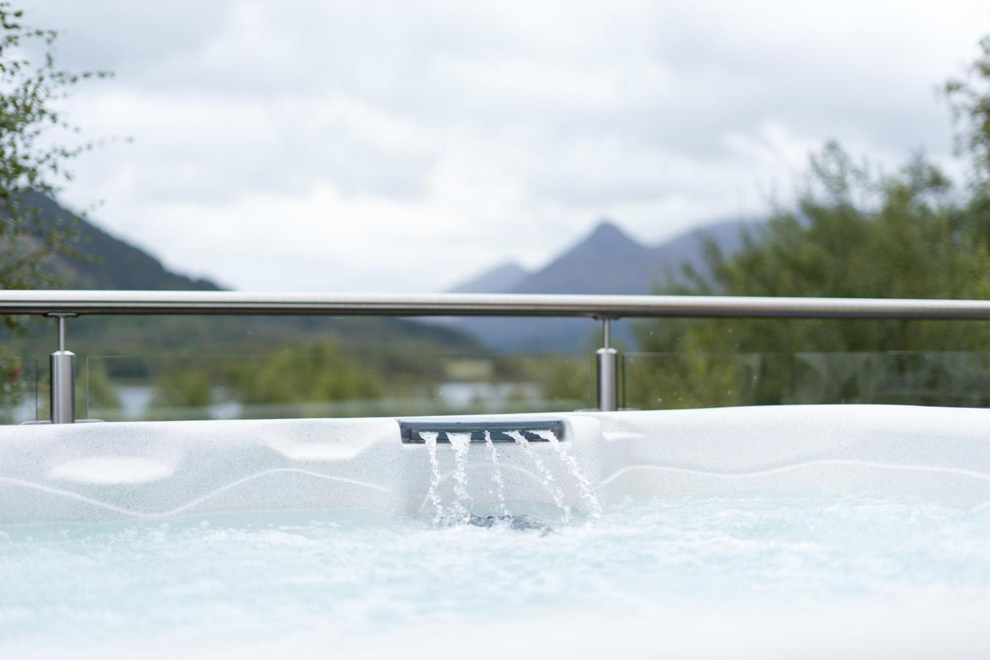 The Heronry Hideaway With Luxury Hot Tub Villa